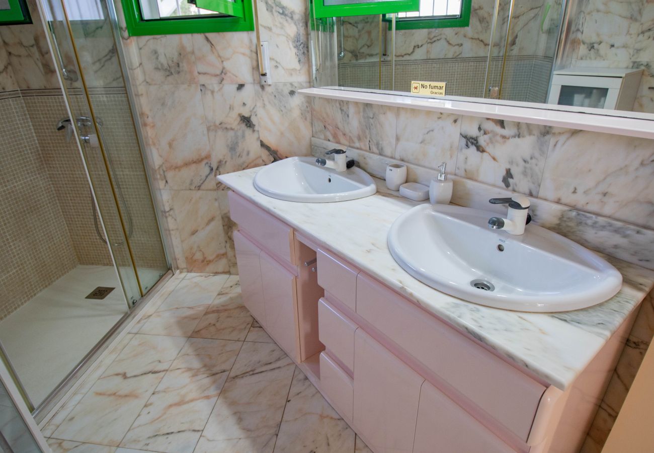 Villa in San Juan de los Terreros - NEP.78