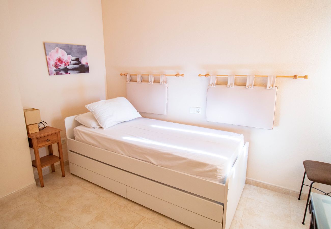Apartamento en San Juan de los terreros - A.4D