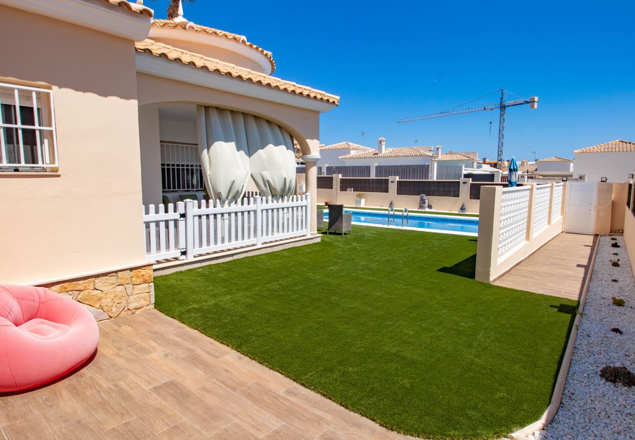 Villa en San Juan de los terreros - EL PASO