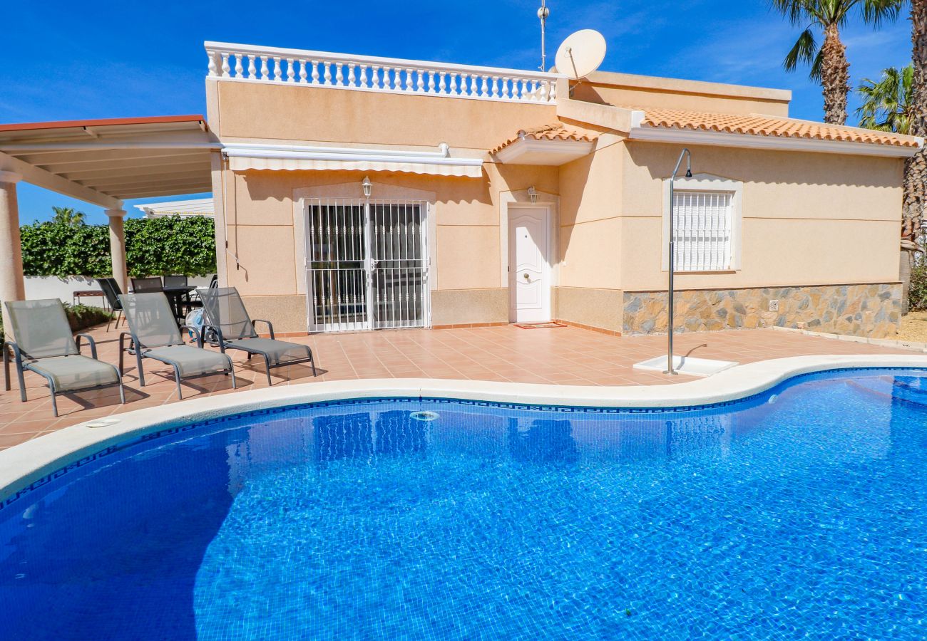Villa en San Juan de los terreros - LORETTA