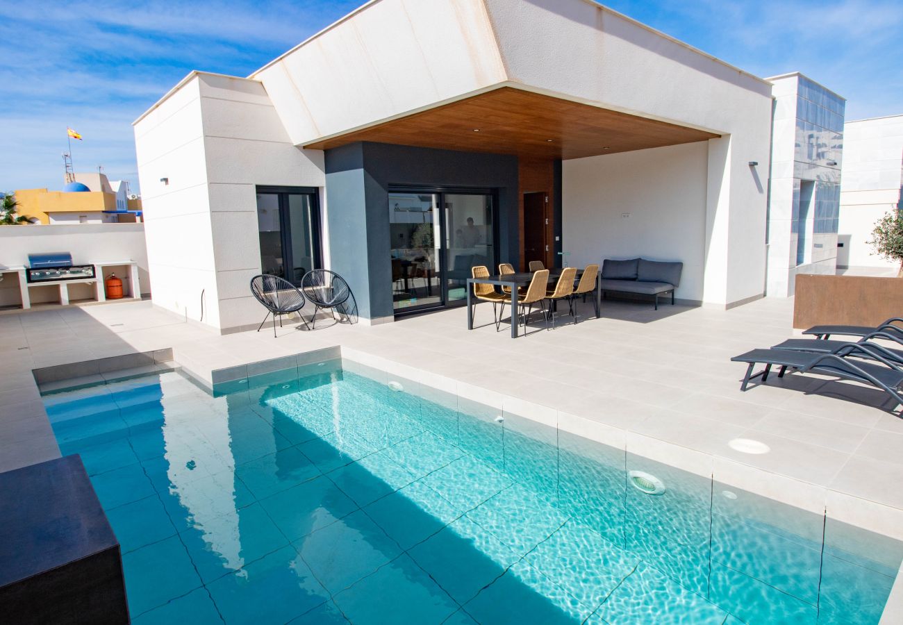 Villa en San Juan de los terreros - KENNY