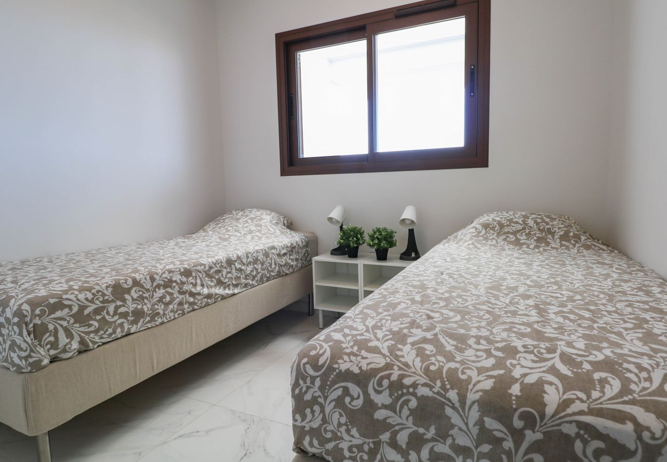 Apartamento en San Juan de los terreros - F5.144