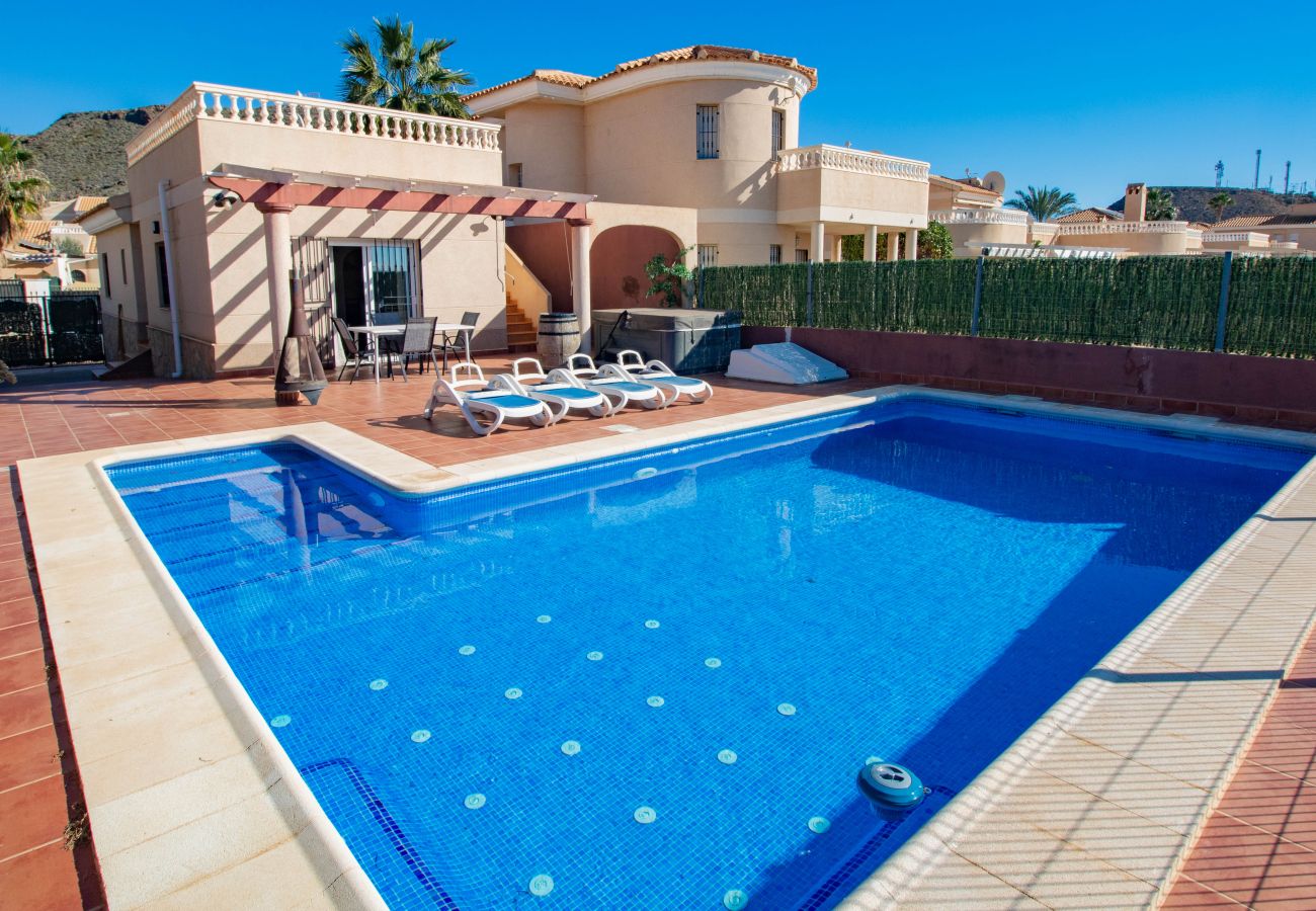 Villa en San Juan de los terreros - LUCE