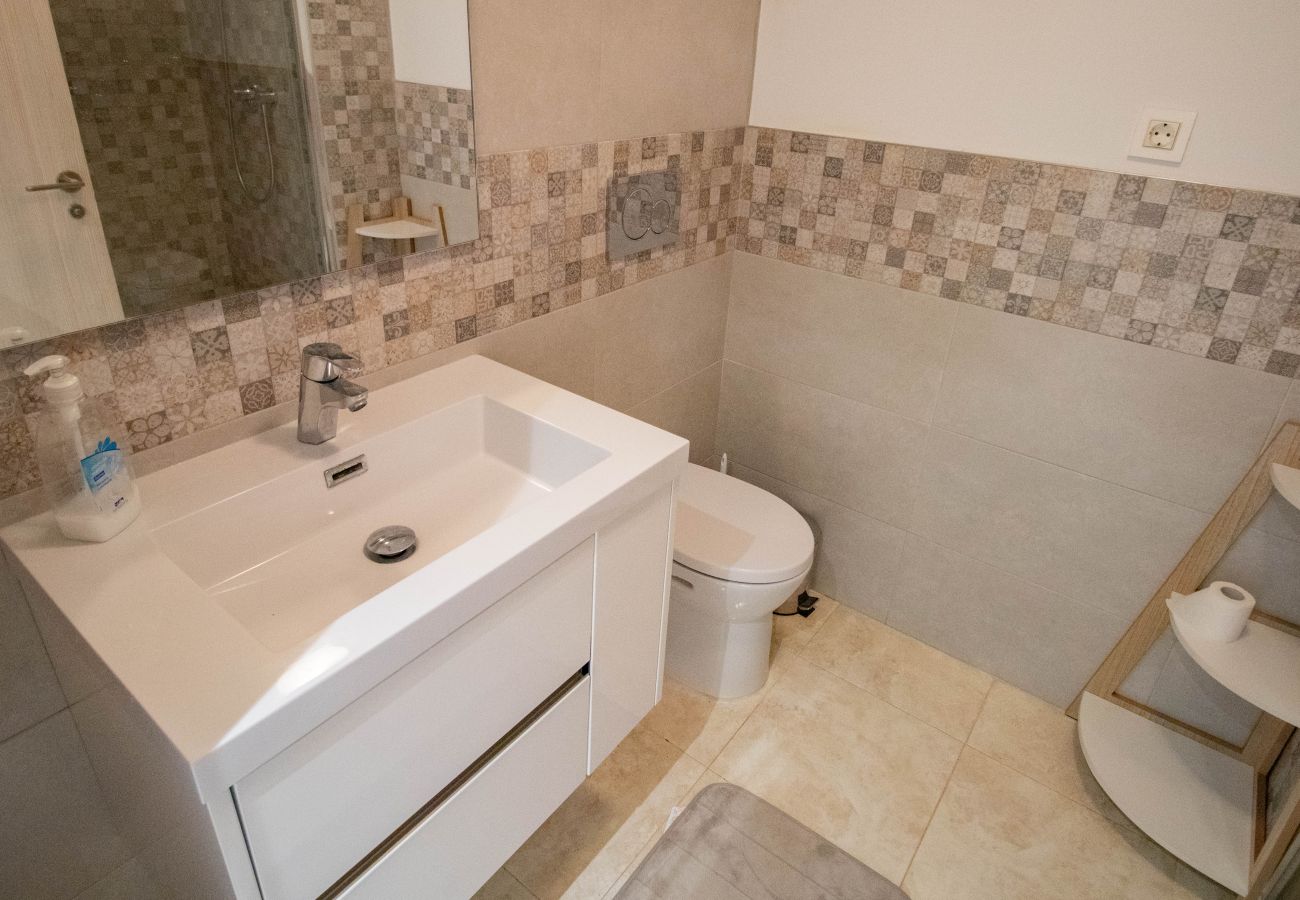 Apartamento en San Juan de los terreros - F4.9