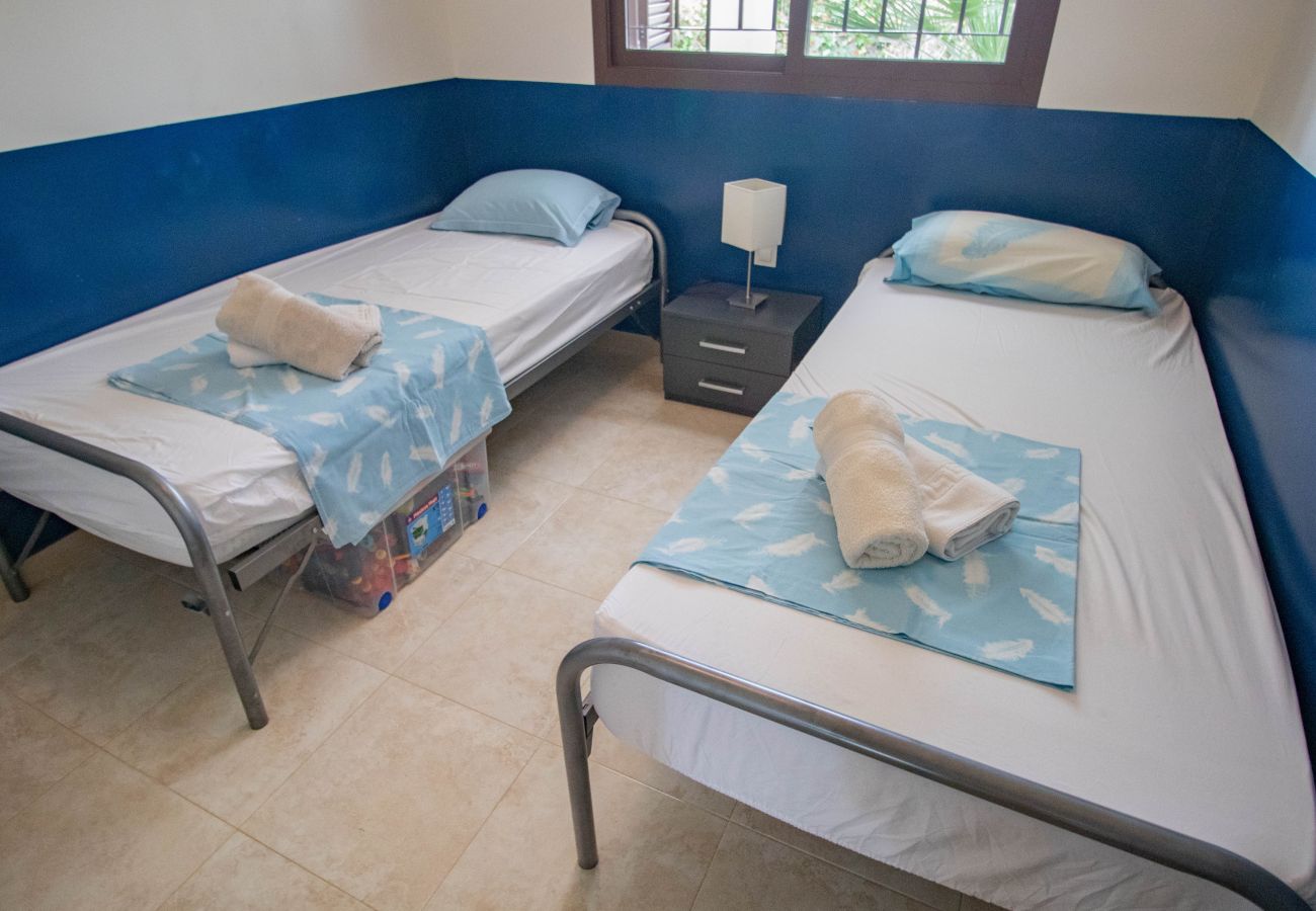 Apartamento en San Juan de los terreros - F4.9