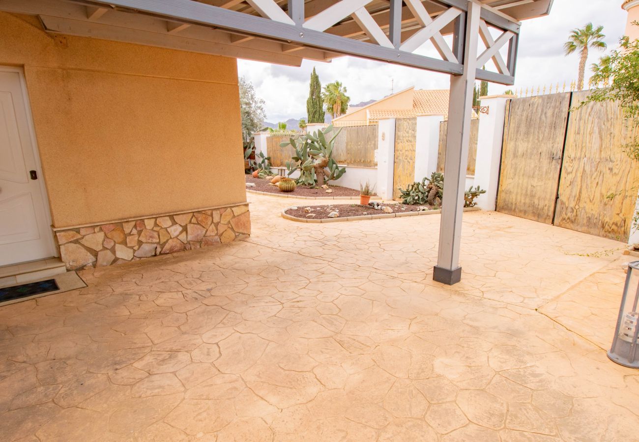 Villa en San Juan de los terreros - GUNDULLA