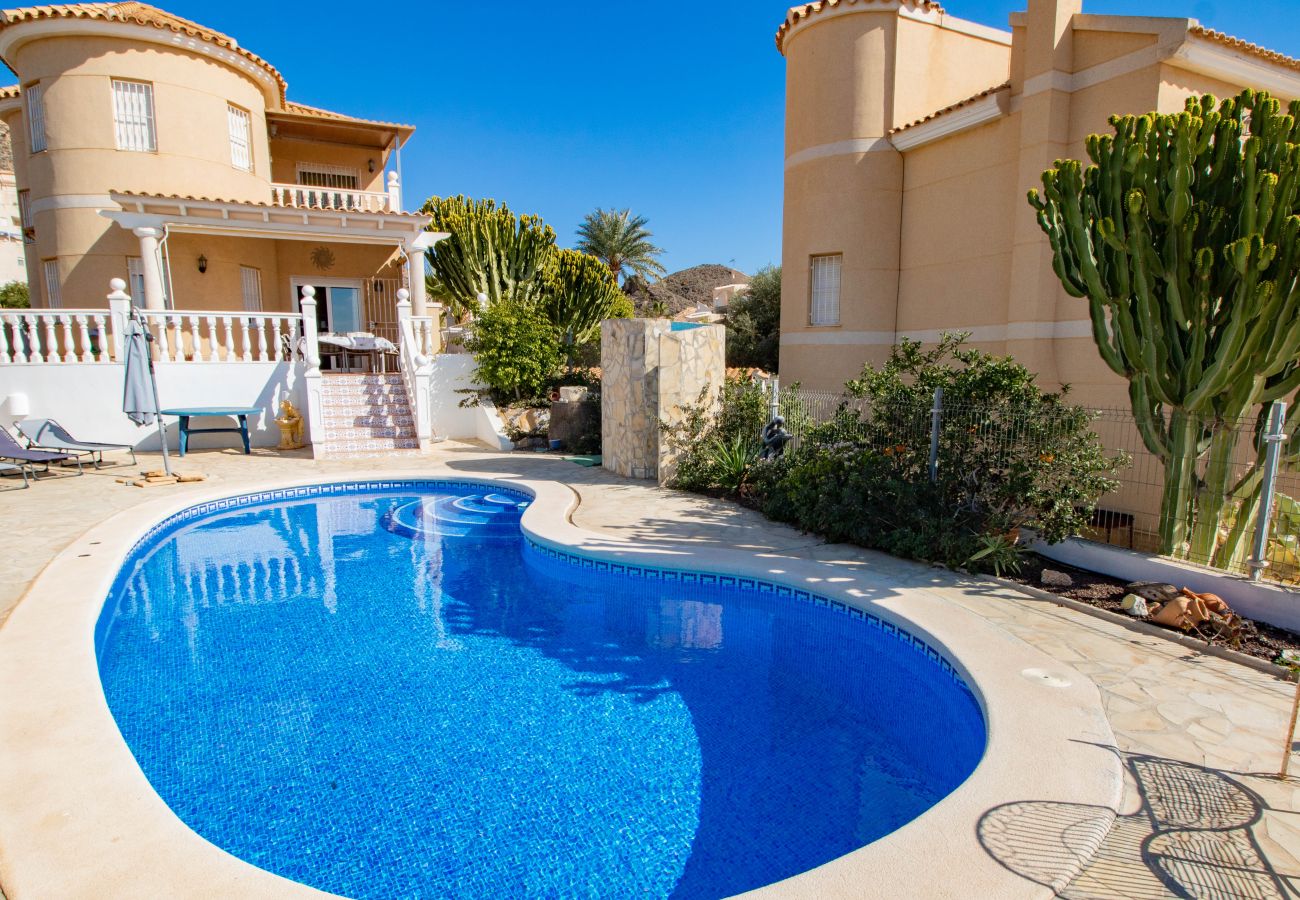 Villa en San Juan de los terreros - GUNDULLA