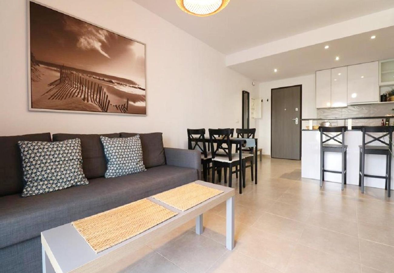 Apartamento en San Juan de los terreros - F4.86