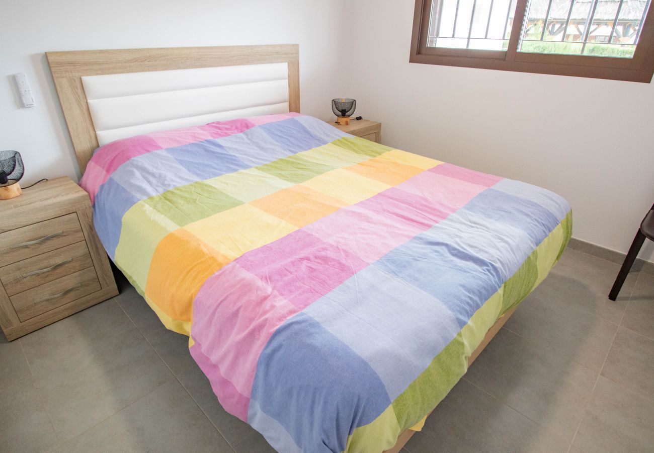 Apartamento en San Juan de los terreros - F4.172
