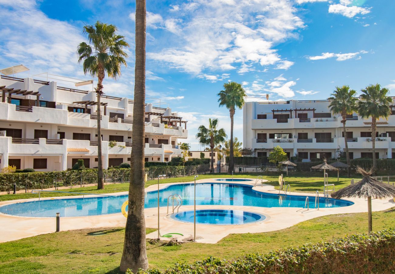 Apartamento en San Juan de los terreros - F4.172