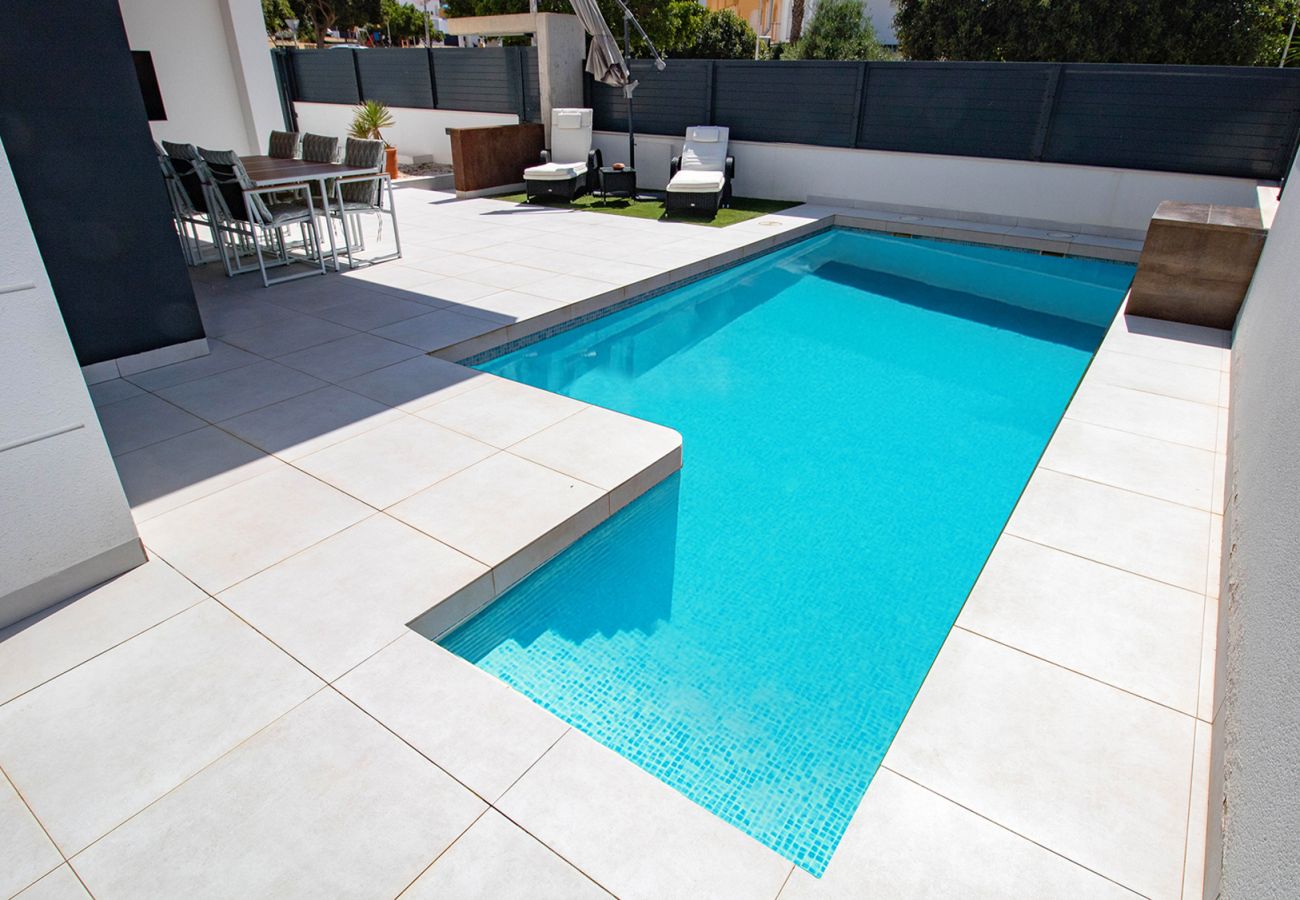 Villa en San Juan de los terreros - Centauro