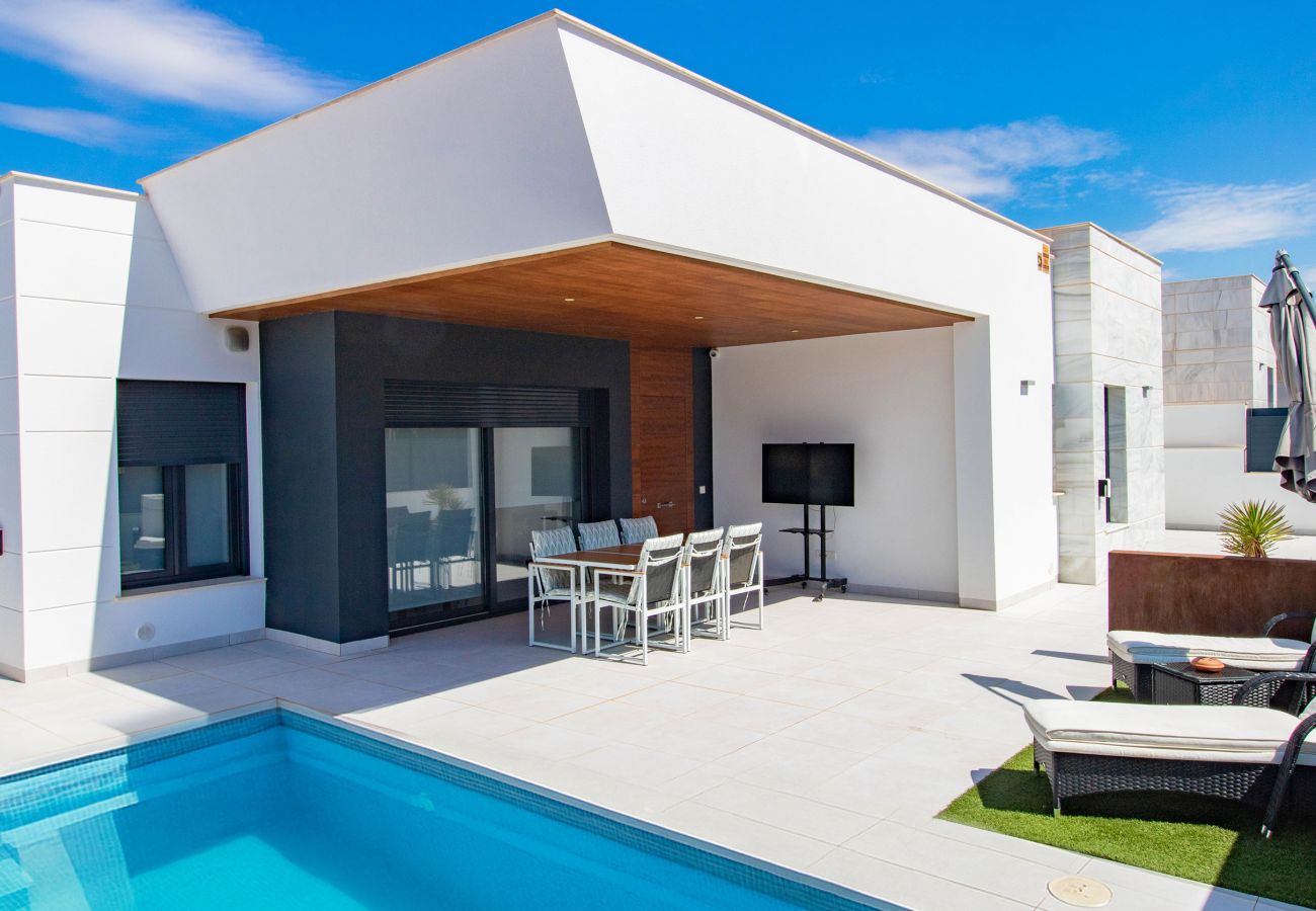 Villa en San Juan de los terreros - Centauro