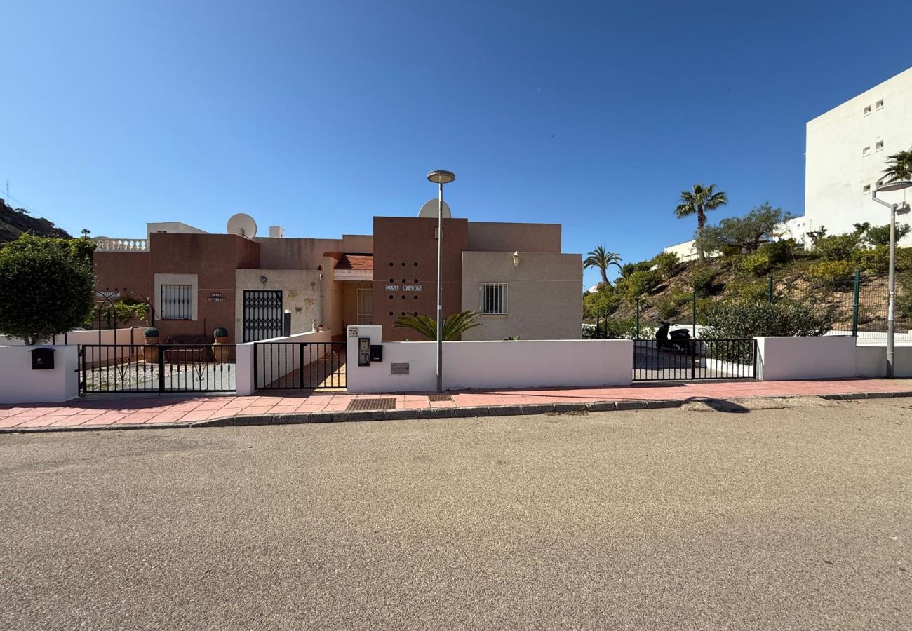 Villa en San Juan de los terreros - Puerto Mica