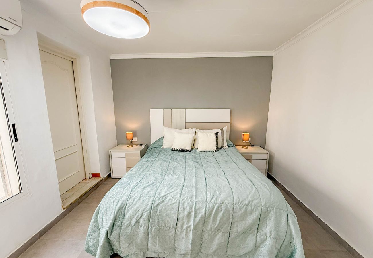 Apartamento en San Juan de los terreros - CALIKA